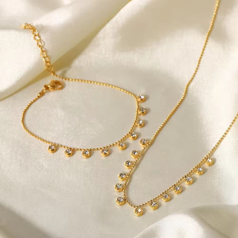 Beautiful Stone Necklace & Bracelet