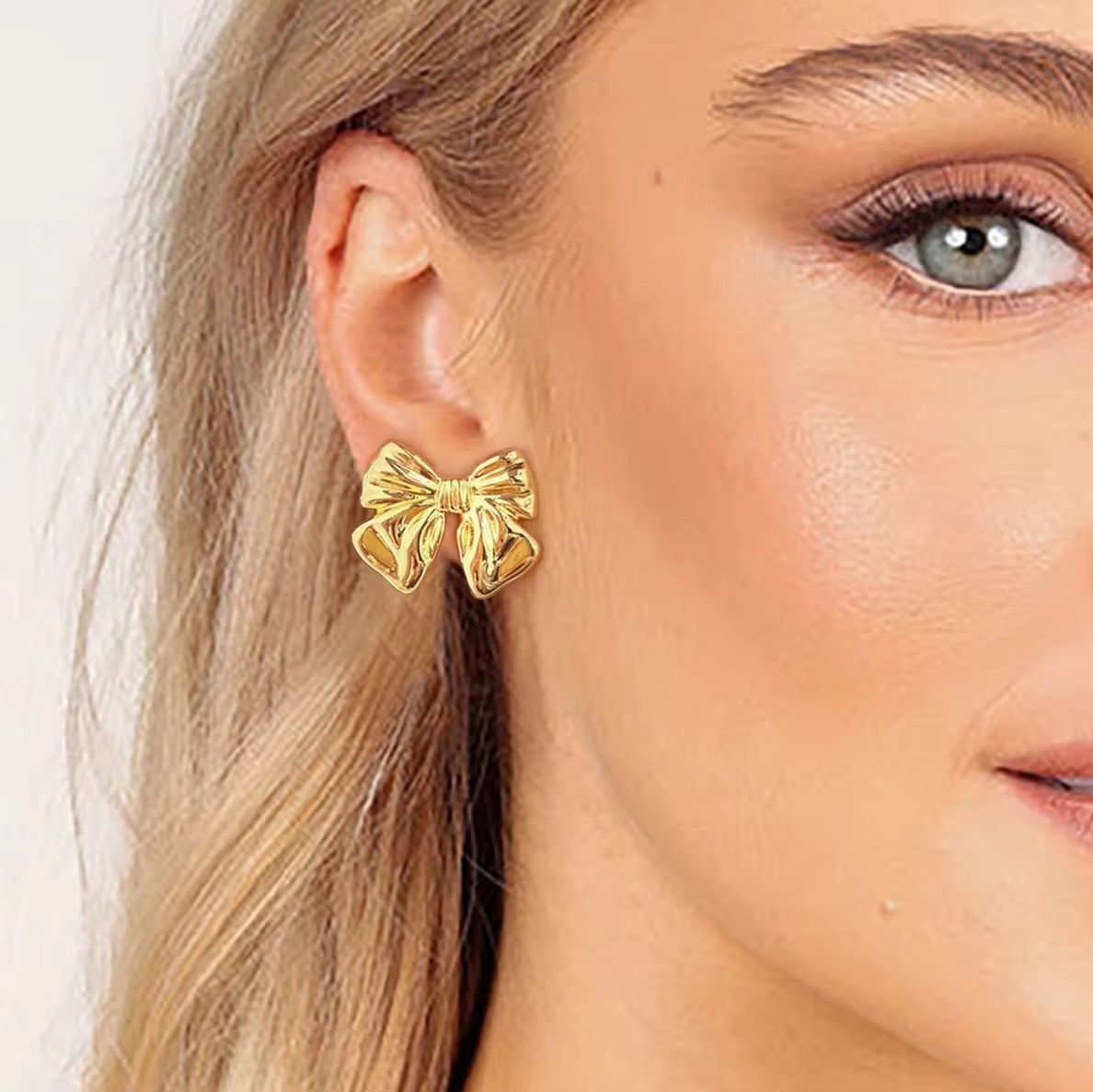 Elegant Studs