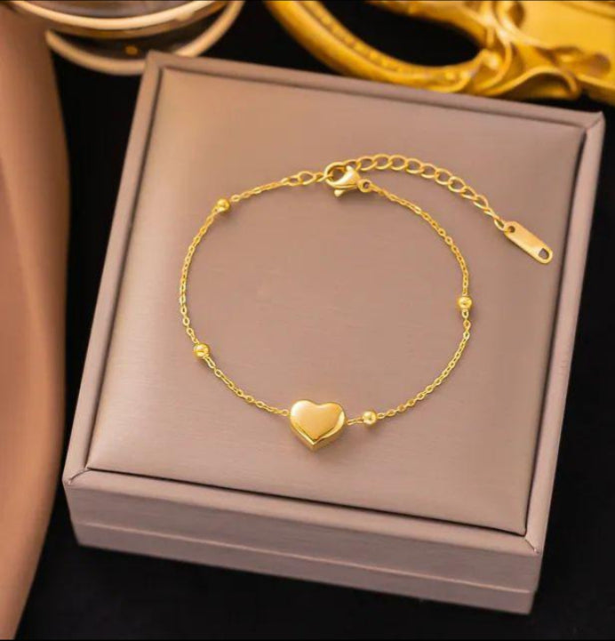 Heart Shape Chain,Studs & Bracelet